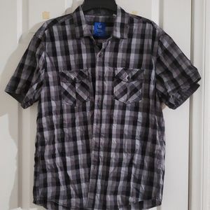 Michael Brandon size XL black and gray button up